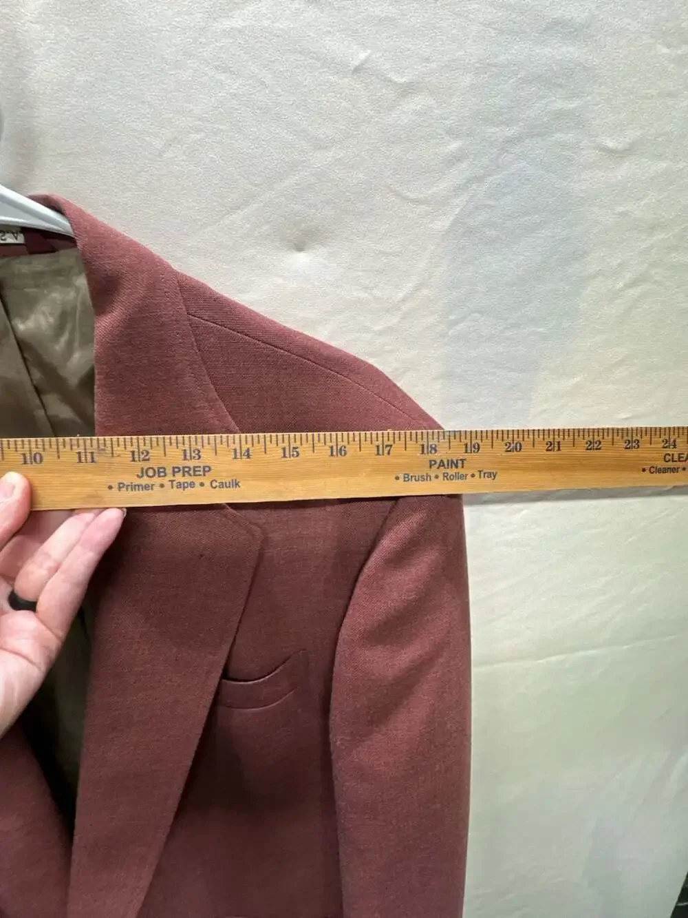 Botany 500 Men's Tailored Blazer - Red Hopsack